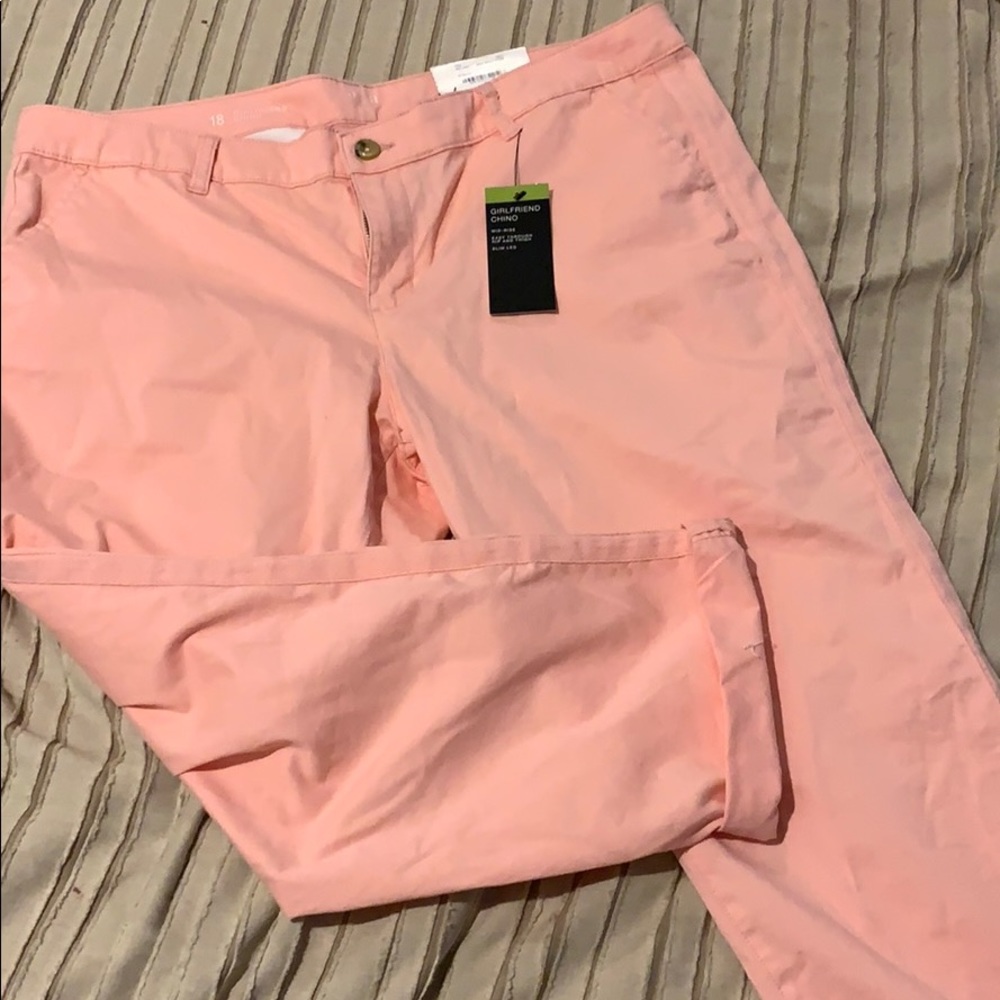 Capri pink pants